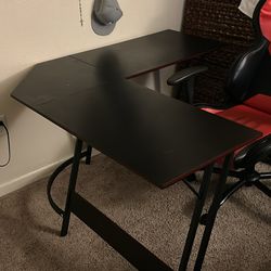 gaming desk