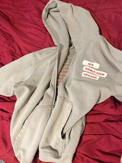 BTS WORLD TOUR ARIRANG GREY JACKET (LARGE)