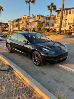 Tesla Model 3 Long Range Dual Motor
