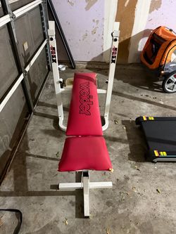 Weight bench