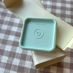 Tupperware Cheese Keeper