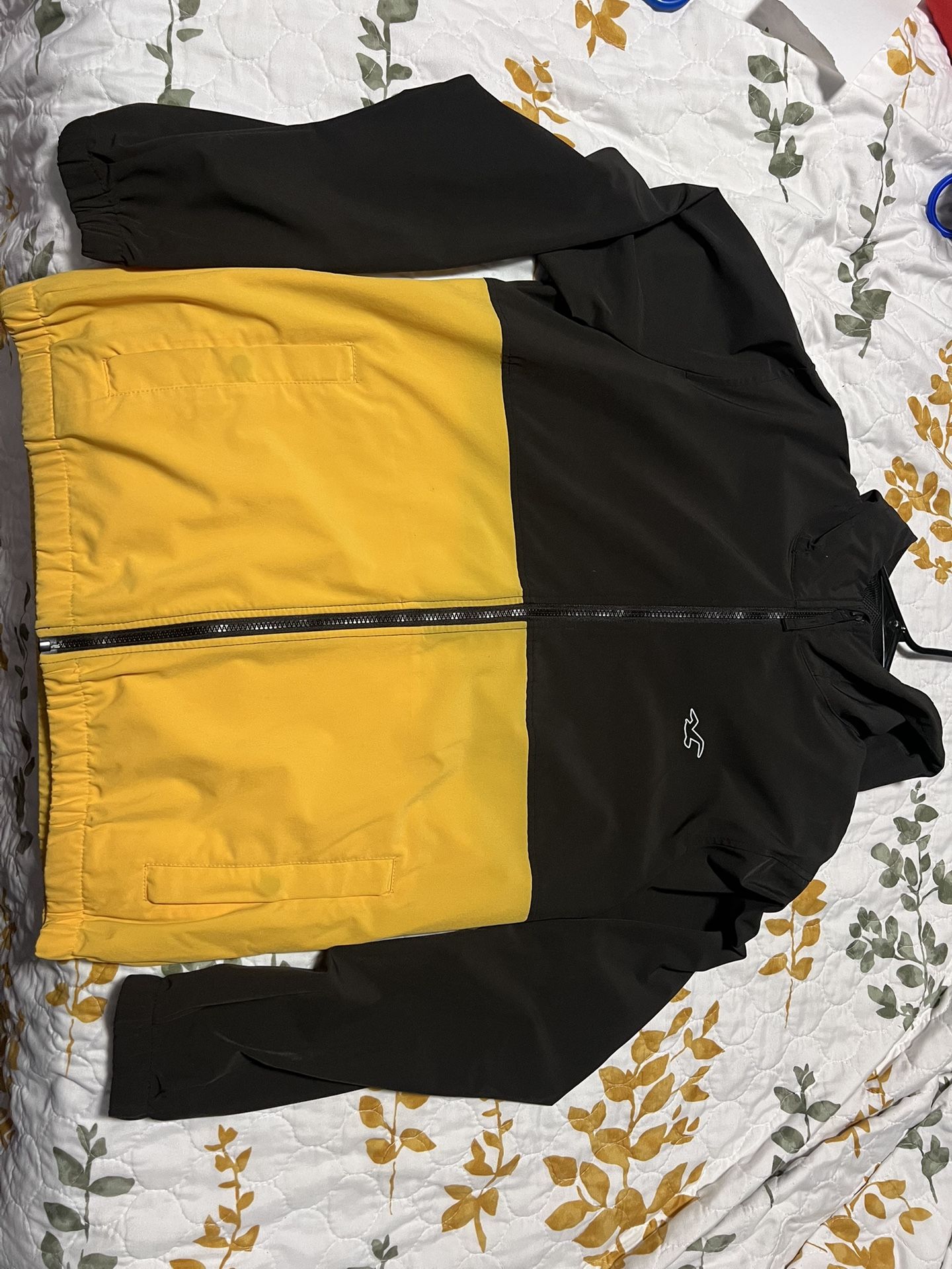 Hollister Yellow and Black Wind Breaker