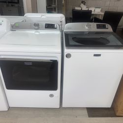 Maytag Washer And Dryer Set 