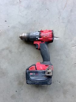 Milwaukee fuel hammer drill