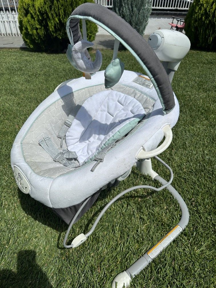 Graco Baby Swing