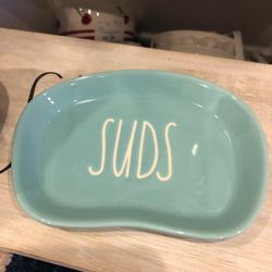 RAE DUNN SUDS DISH