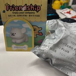 Toyzero x Maltese Friendship Blind Box "Pet me please"