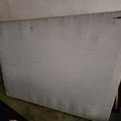 Box Spring - Queen Size - FREE