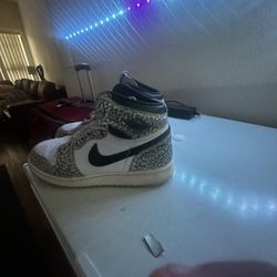 Nike Air Jordan 1 Retro High OG "White Cement / Elephant Print