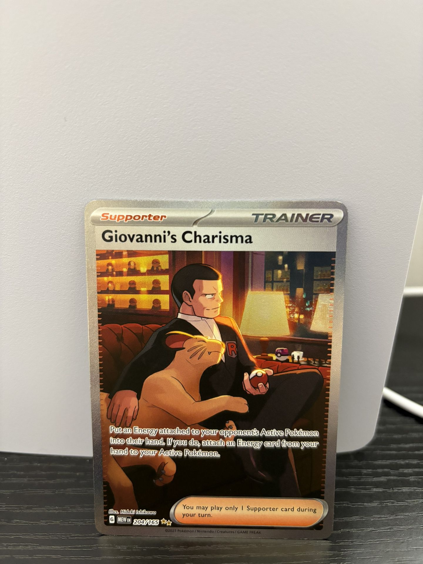 Pokemon 151 Giovanni’s Charisma 204/165 SAR
