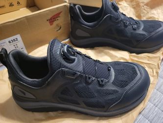 Red Wing 6352 BOA Work Shoes Size 9.5 E2