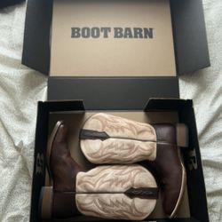 Boot Barn Cody James dark brown & cream  genuine leather squared toed boots