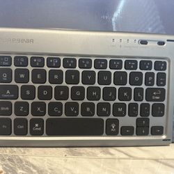 Puregear Wireless Keyboard For iPad Or Tablet
