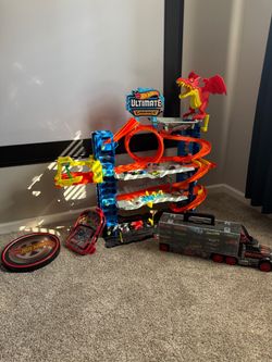 Hot Wheels Ultimate Garage and more