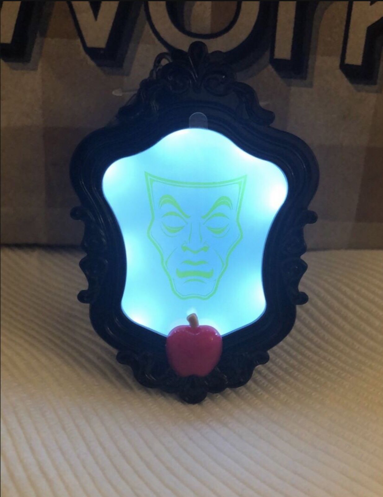 Disney Villain Collection Evil Queen Pocketbac Holder And Evil Queen Hand Sanitizer B&BW Read Description