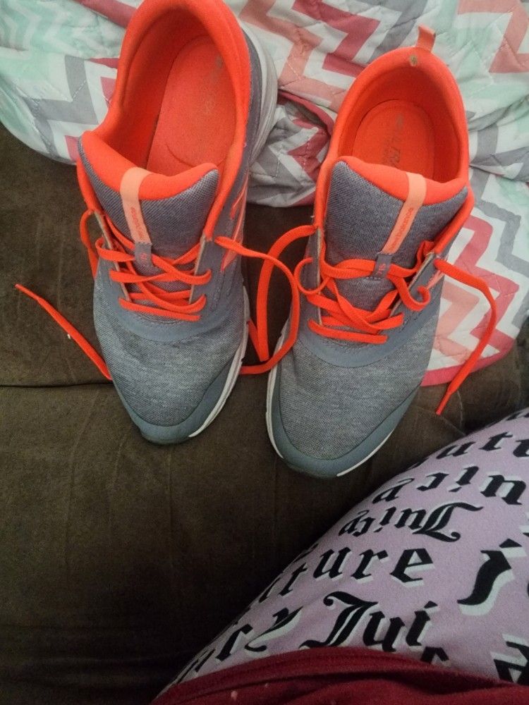 New Balance Womans Shoes