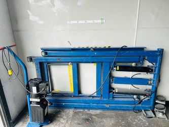 Portable Hydraulic Car Lift –