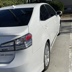 2011 Lexus HS 250h
