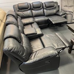 Winter clearance sale. Santiago black leather reclining sofa and loveseat set now $999. Easy finance option. Same day delivery.