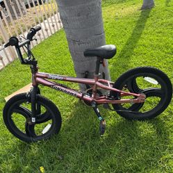 Tony Hawk Huck Jam Series Sypher 18” 360-spin bike