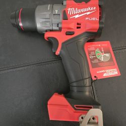 Milwaukee Fuel drill 18v