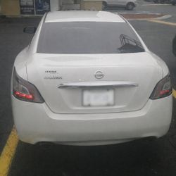 2014 Nissan Maxima