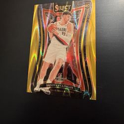 Donovan Clingan 02/10 Gold Tectonic Prizm Rookie Card NBA Select 