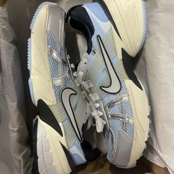 Nike V2K Run Baby Blue 