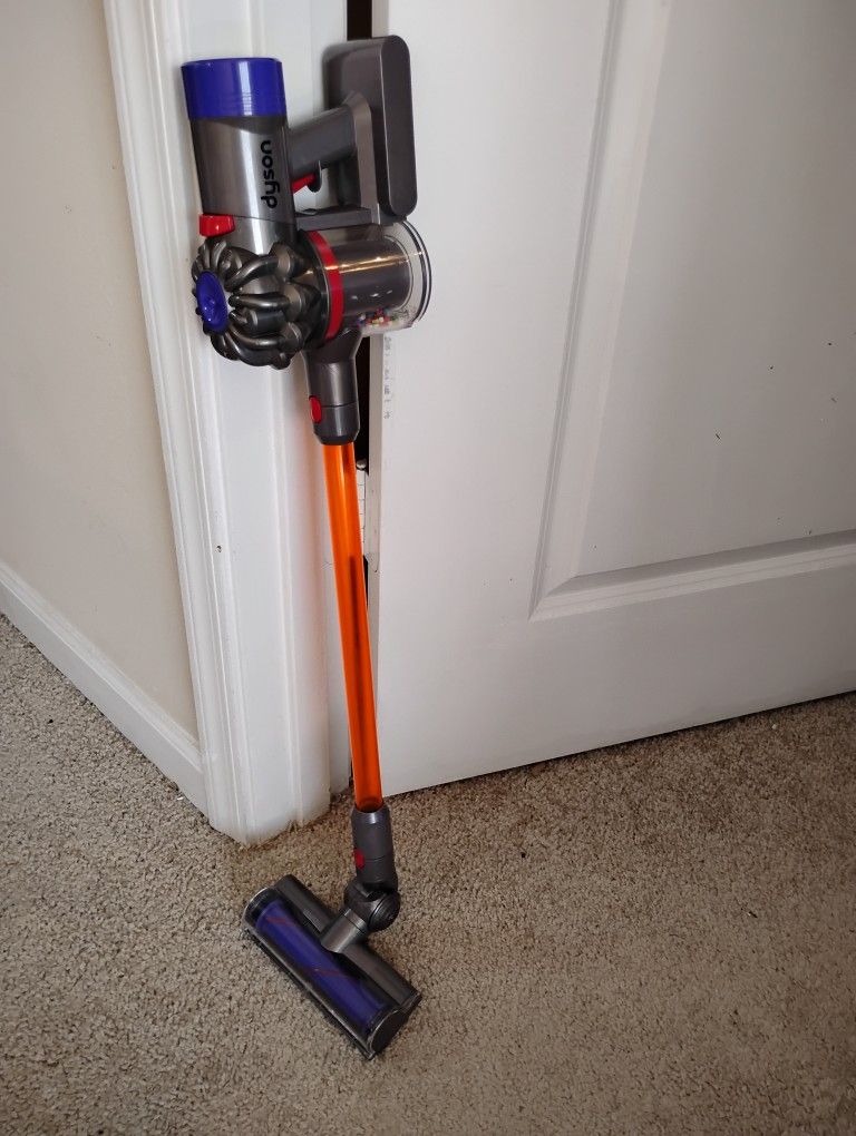 Casdon Dyson Cord Free Vacuum