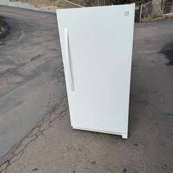 Frost Free Kenmore Upright Freezer Free Local Delivery