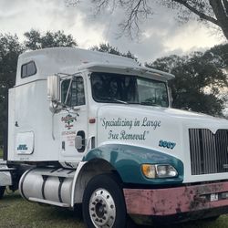 2000 International 9200 4X2