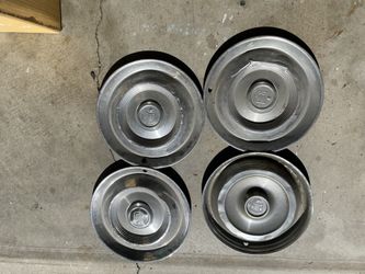 Mercury hubcaps