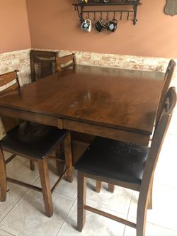 Bar Height Dining Table and Chairs