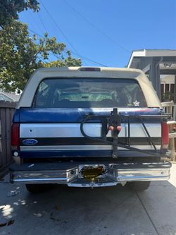 1995 ford bronco - salvage title-$6,000 OBO