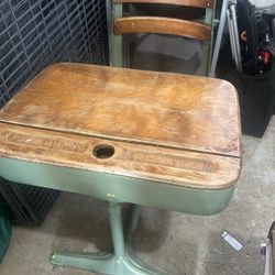 Kids School Desk 