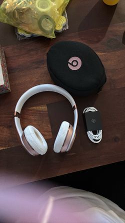 Beats Rose Gold