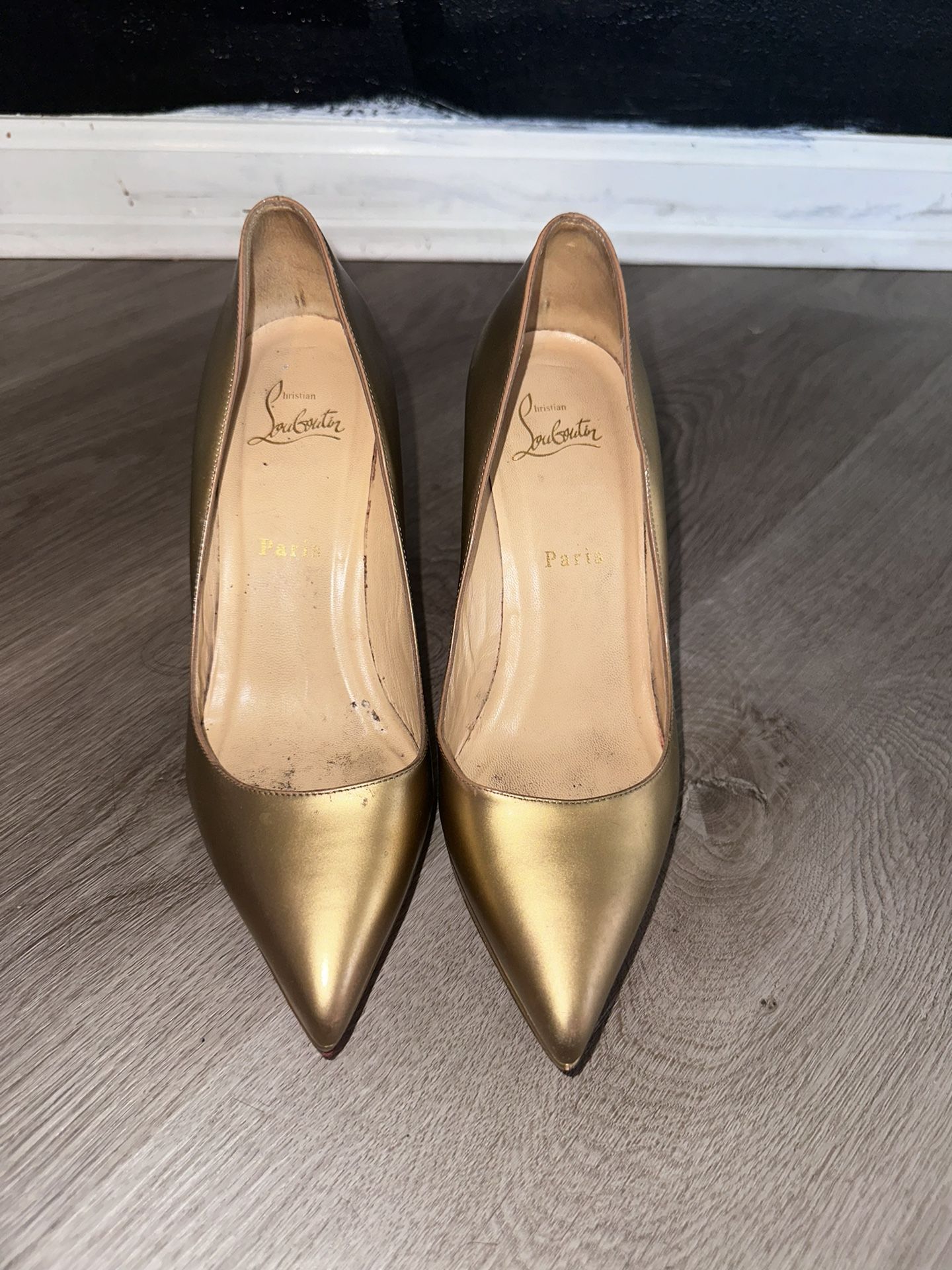 Authentic Christian Louboutin Pumps