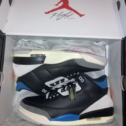 BRAND NEW JORDANS RETRO 3 SIZE 11 MENS