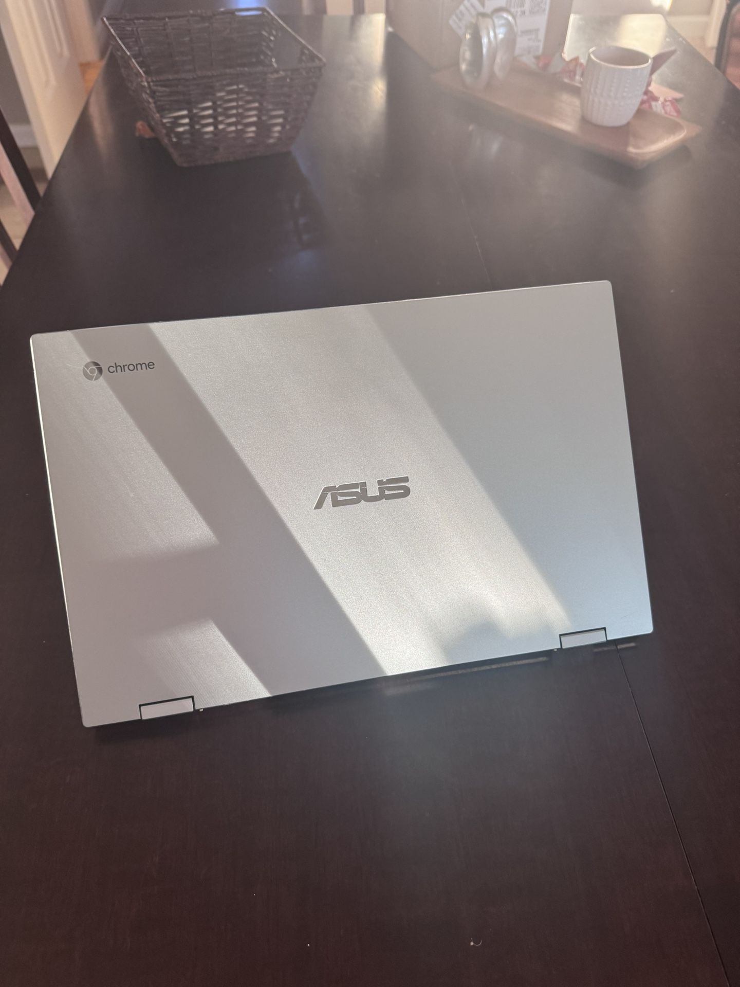 ASUS Flip Chromebook