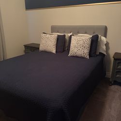 Queen bed (mattress, box spring, headboard)