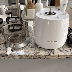Hurom Juicer