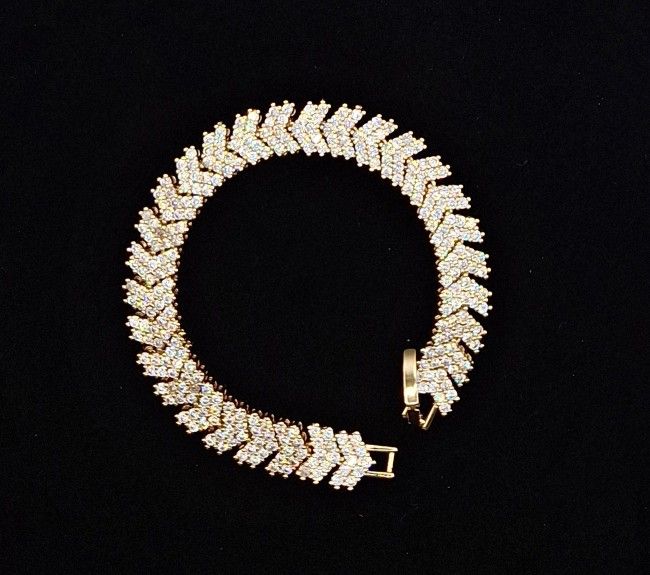 BRAZALETE  DE  ORO  LAMINADO/GOLD-PLATED  BRACELET 