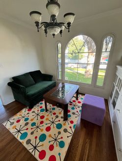 Green loveseat pull out couch