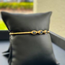 Jewelry 14k solid Yellow Gold bangle sapphire stones natural diamonds 6.00” 5.70 grams 2.30mm