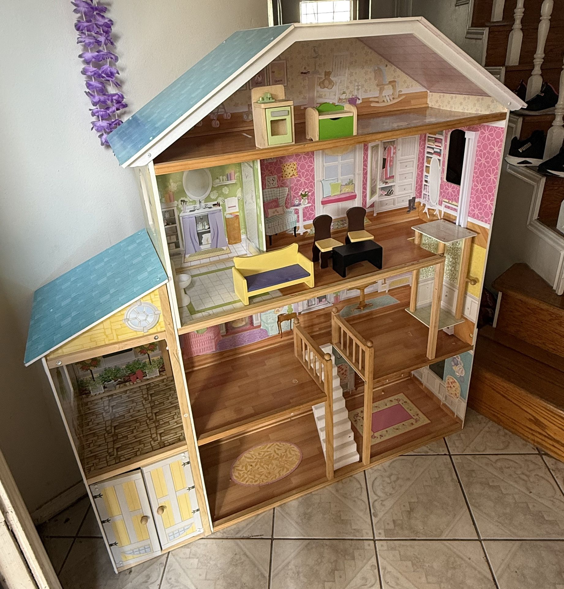 Kidkraft 4 Feet Dollhouse / Casita De Muñecas