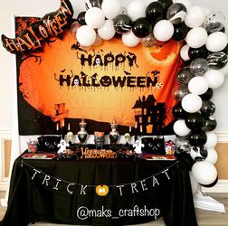 Halloween Birthday Party Candy Table Balloon Decoration