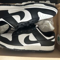 Nike Dunk Panda Size 10.5