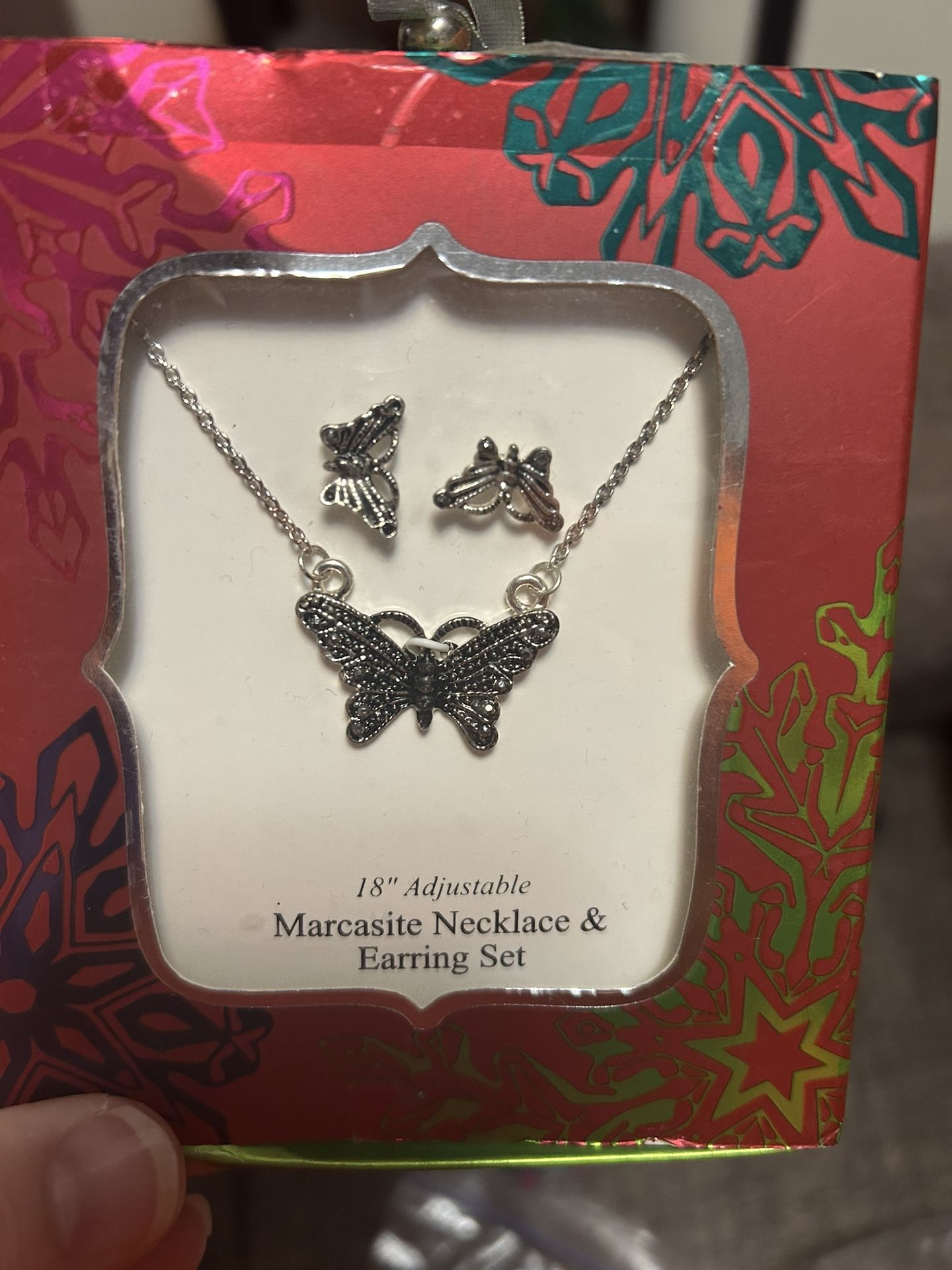 Necklace With Earrings 