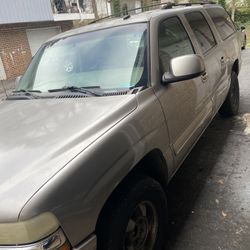 2002 Suburban LS