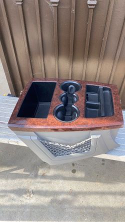 06-08 Dodge Ram business console